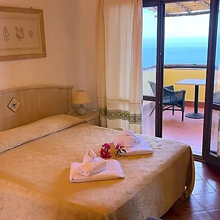 Apartahotel Aura Club