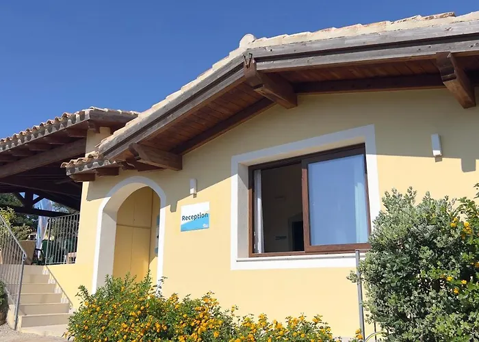 Aparthotel Aura Club Torre delle Stelle