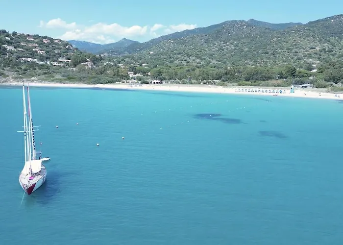 Aura Club 3* Torre delle Stelle