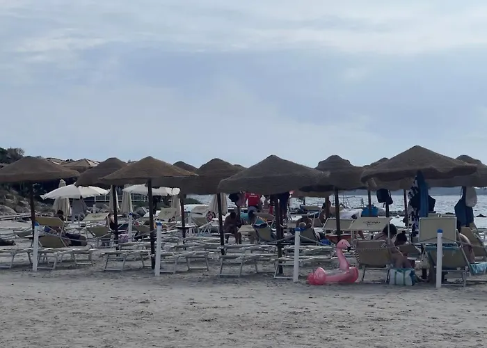 Aura Club Aparthotel 3*