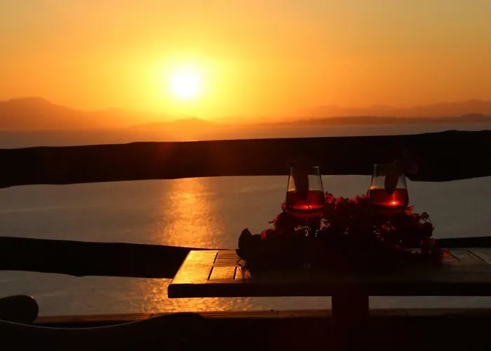 Aura Club Aparthotel 3*